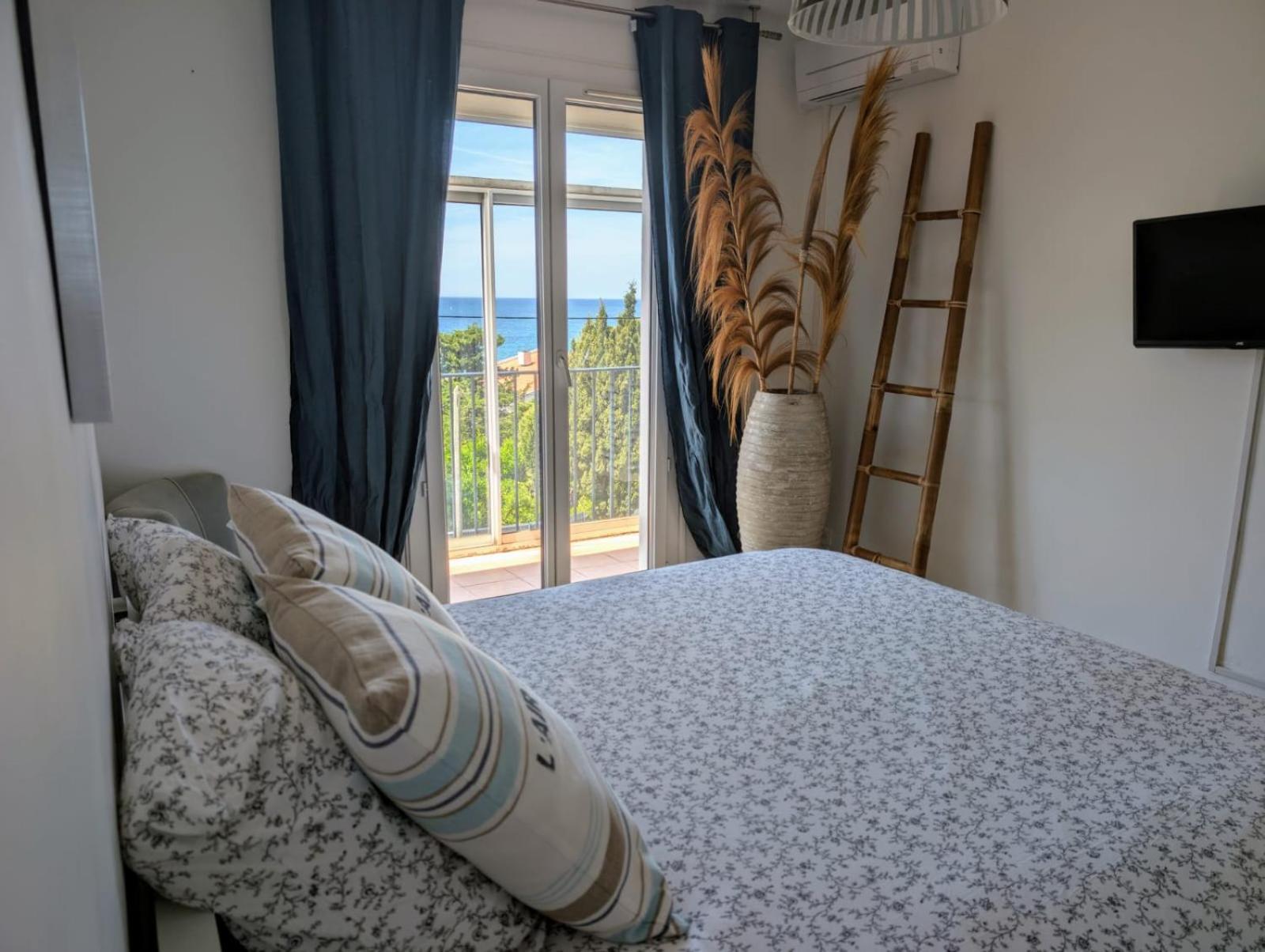 Vue Mer Grande Terrasse Plage A 2 Min A Pieds Sanary-sur-Mer Eksteriør billede